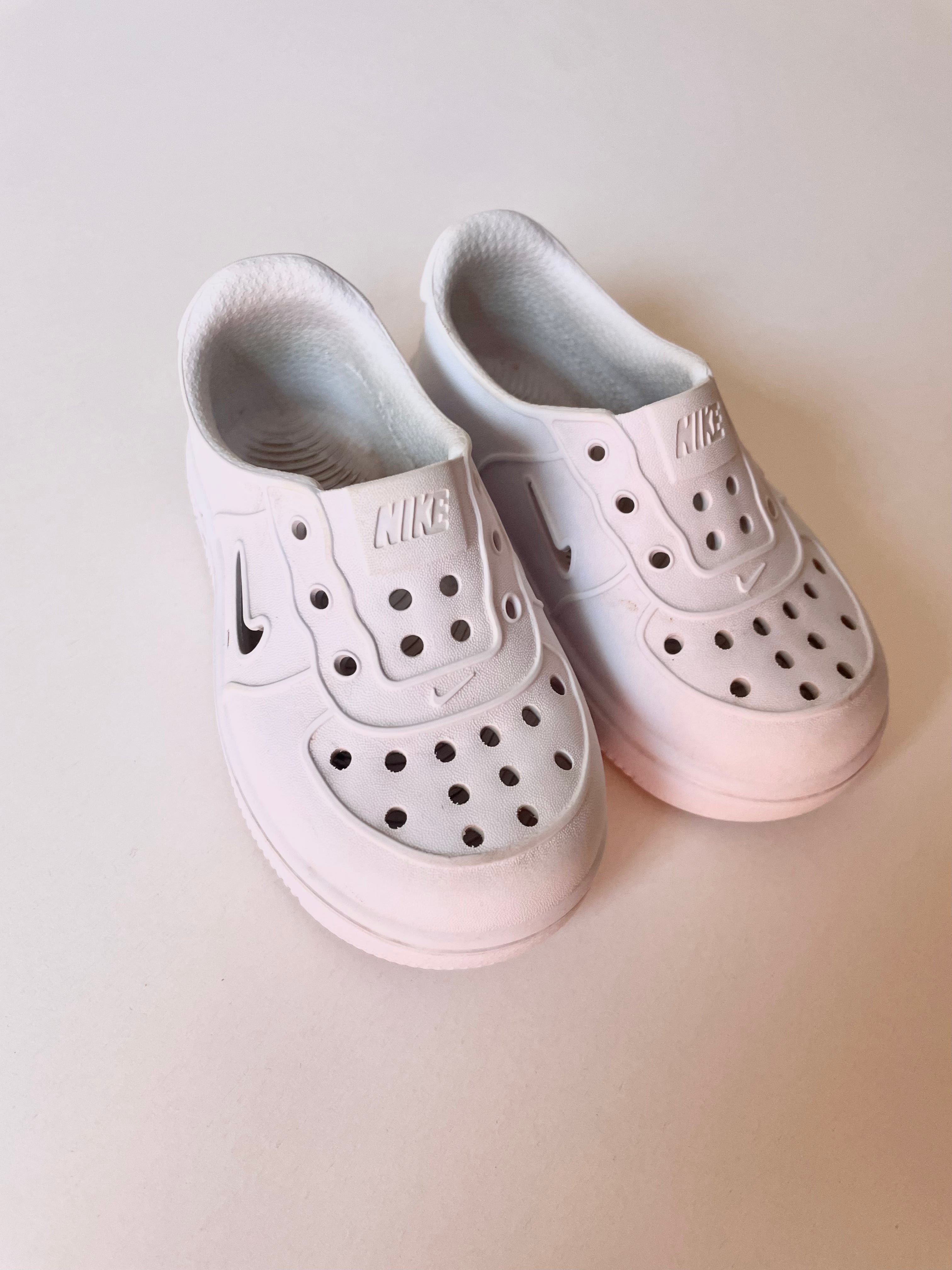 Scarpe taglia 21