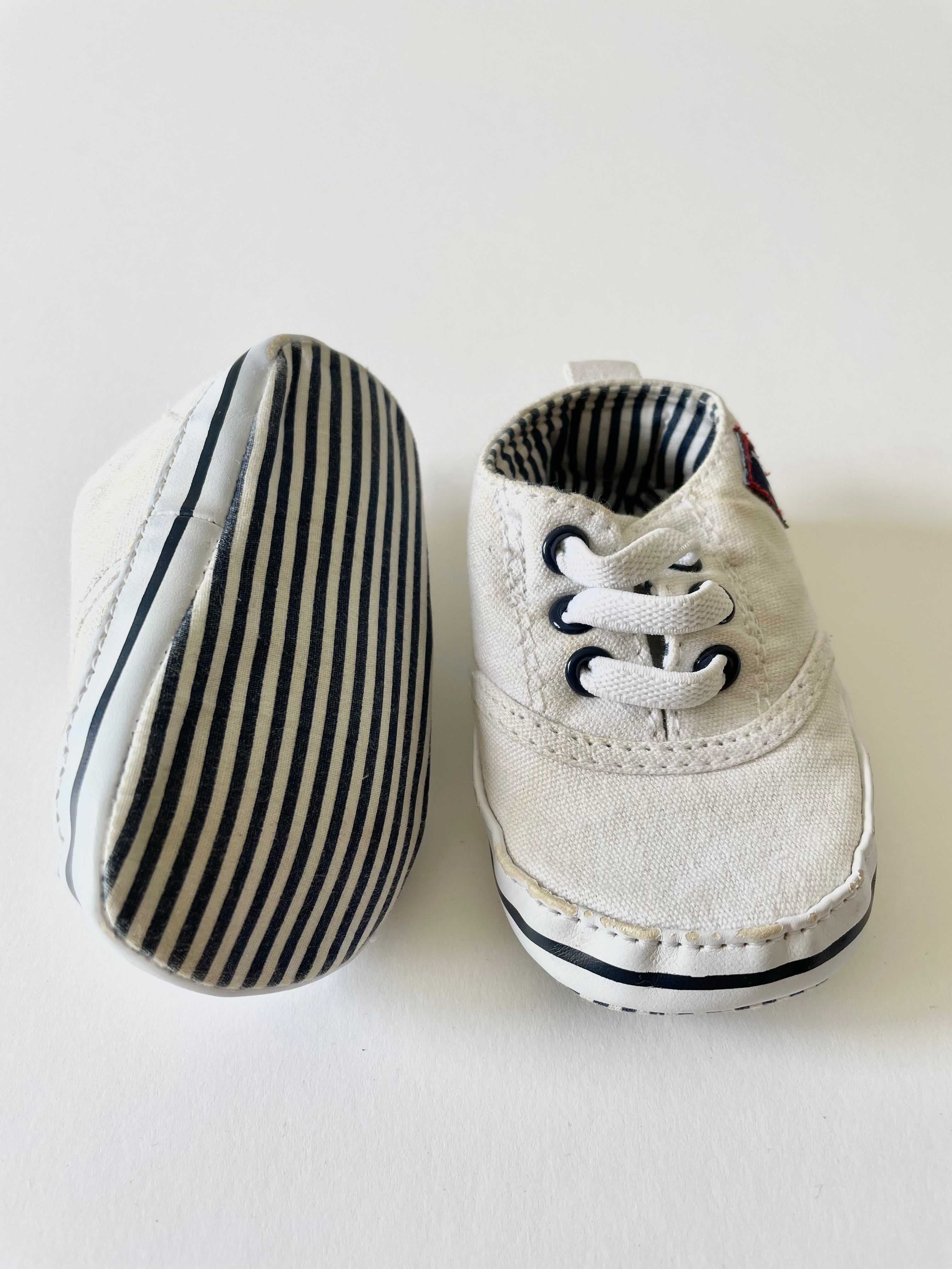 Scarpe per carrozzina 3-6 mesi
