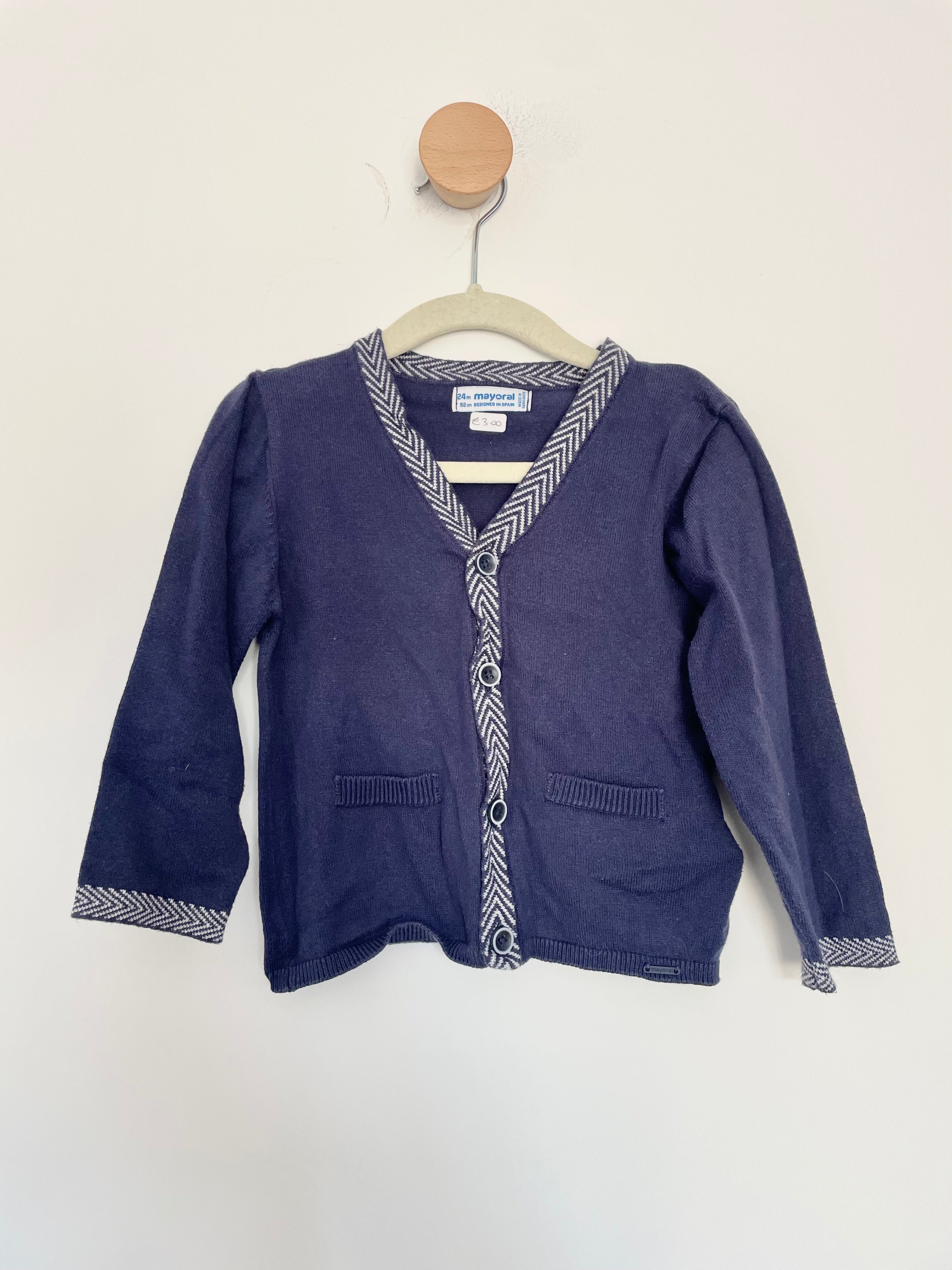 Cardigan 24m