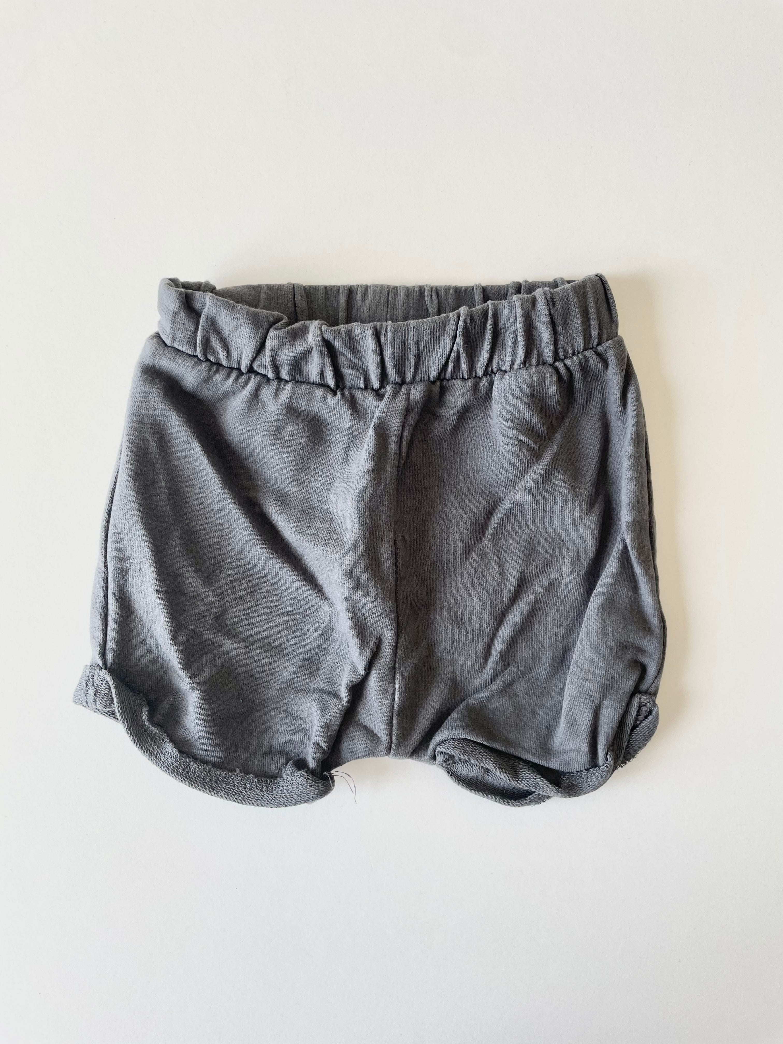 Pantaloncini da 12 m