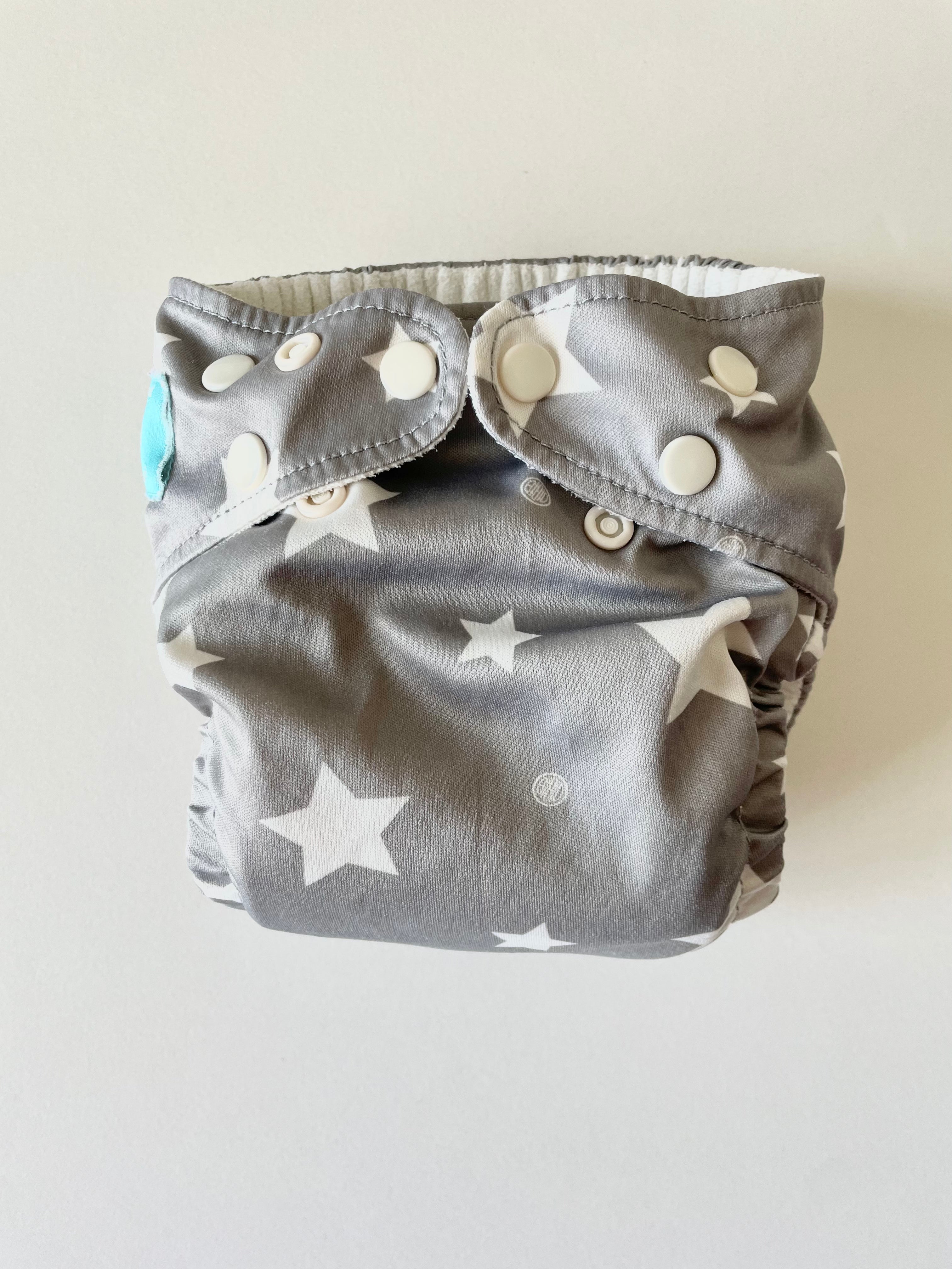 Pre-Loved Charlie Banana One Size - Pocket Nappy - Twinkle Grey