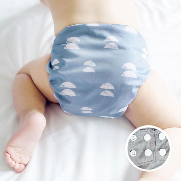 The Cloth Nappy Company La Petite Ourse All in One Nappy Balanced