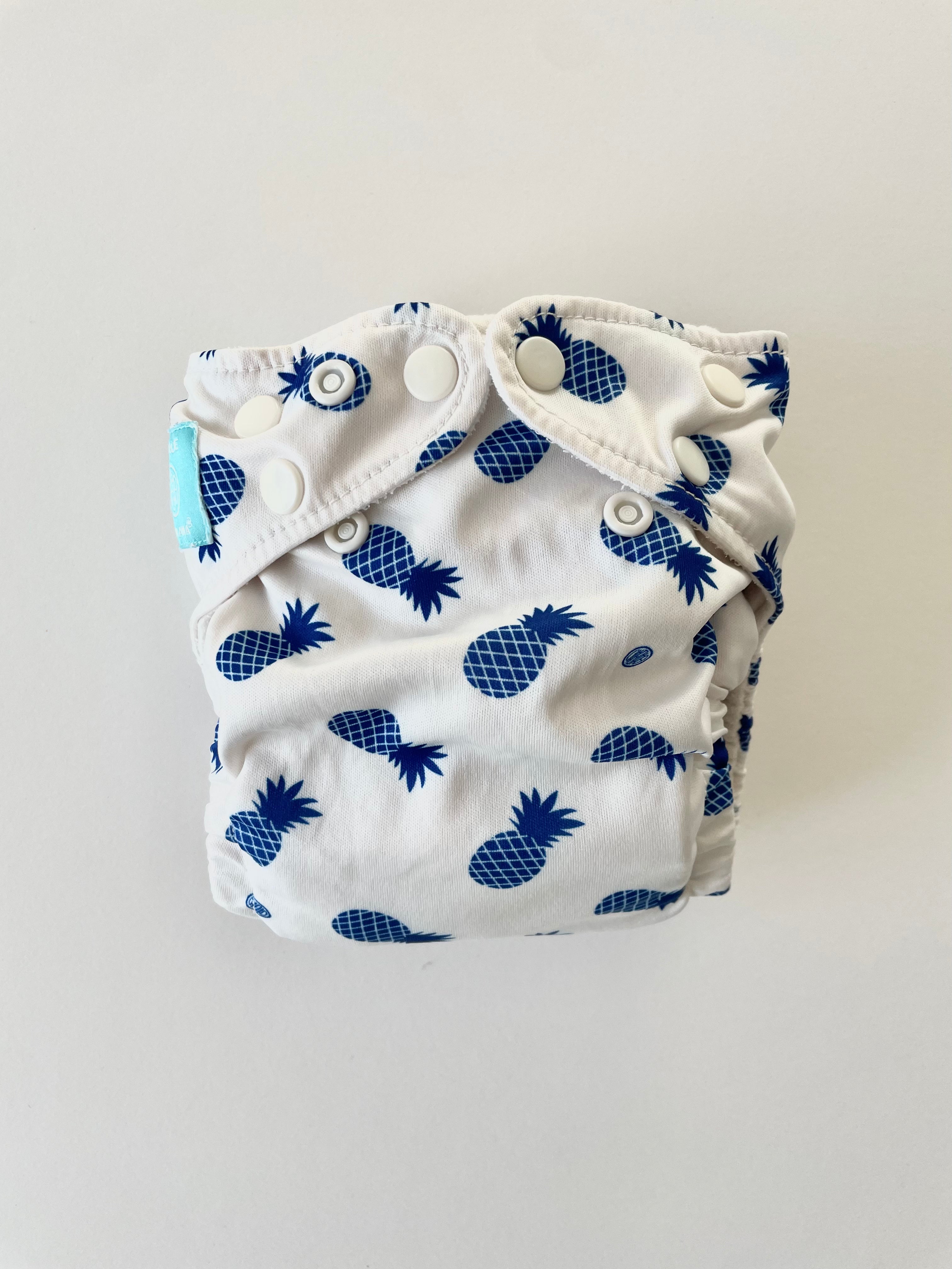 Pre-Loved Charlie Banana One Size - Pocket Nappy - Blue Pineapple