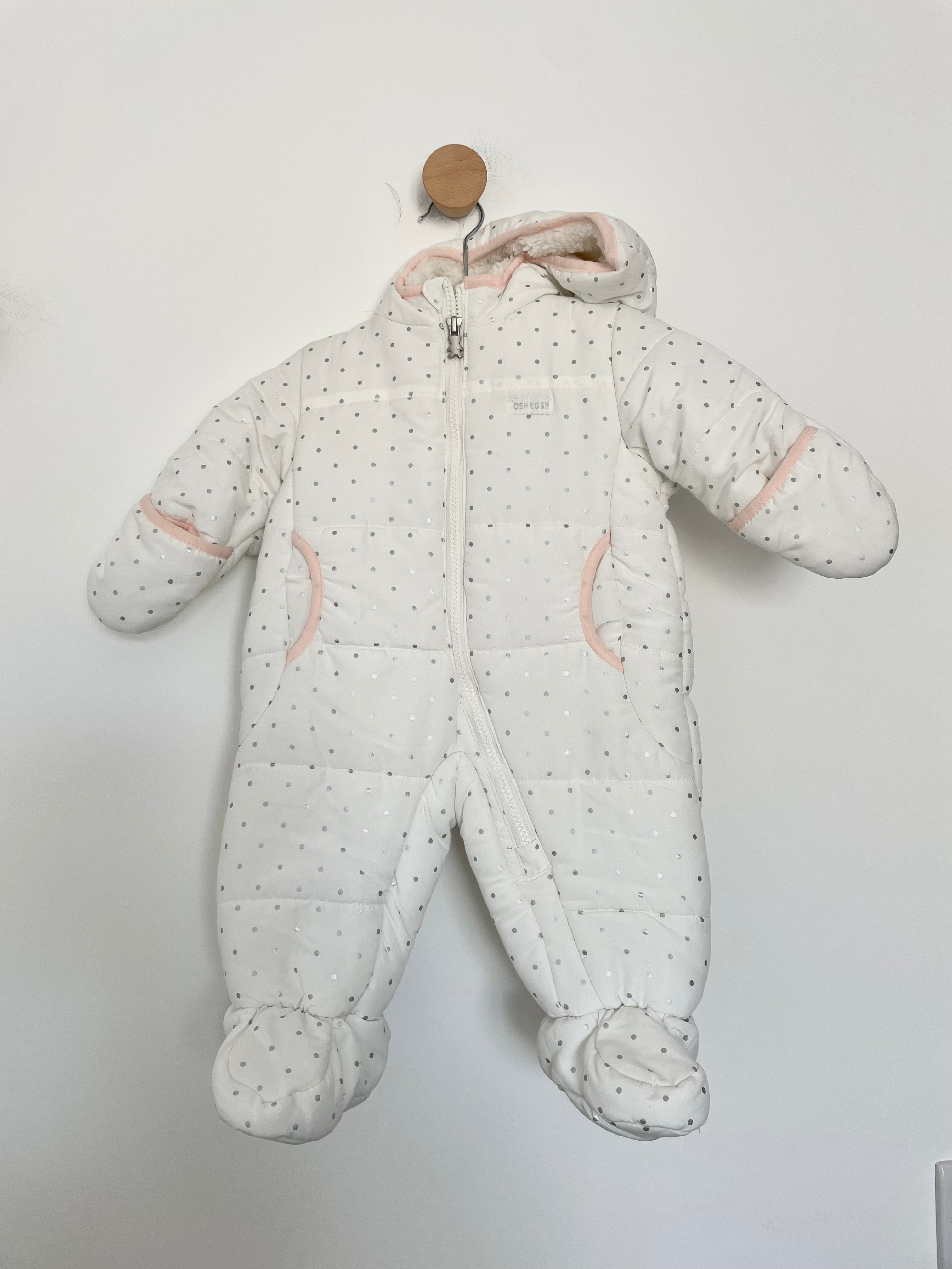 3-6m Oshkosh Snowsuit